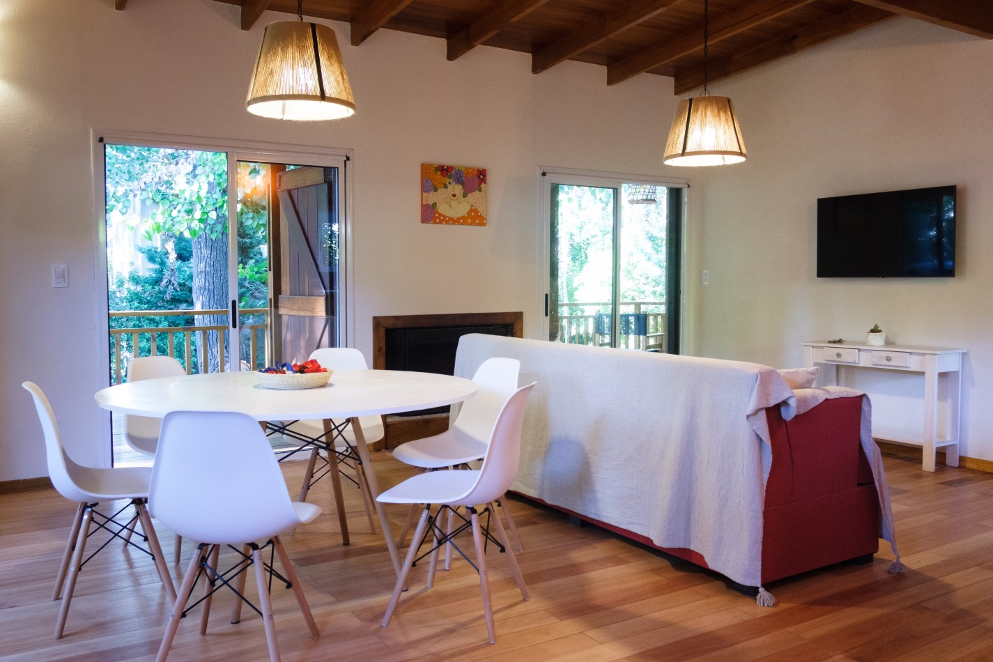 HERMOSA CASA EN VENTA - 3 HABITACIONES - Valeria del Mar