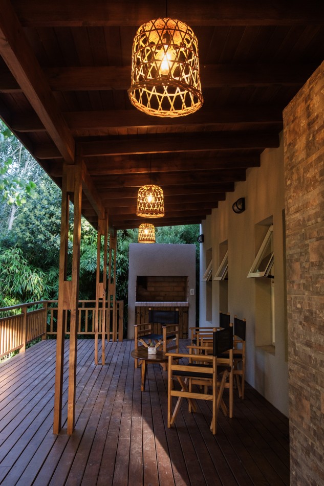 HERMOSA CASA EN VENTA - 3 HABITACIONES - Valeria del Mar