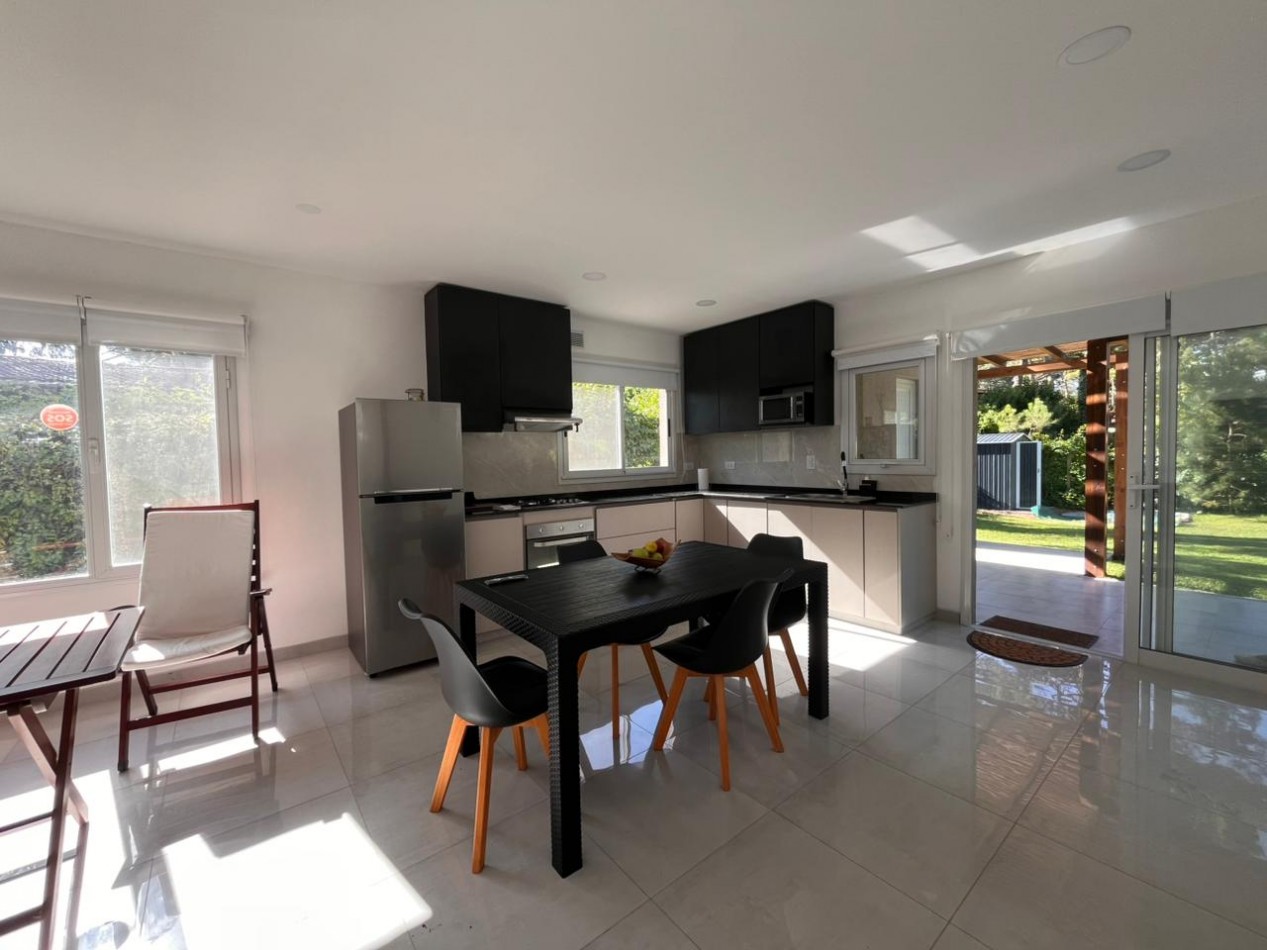 ALQUILER TEMP. 26- Casa a ESTRENAR Valeria del Mar. DISP. 2DA ENERO Y FEBRERO