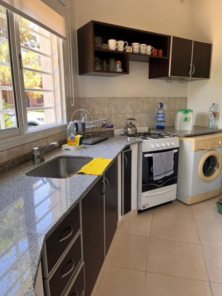 ALQUILER TEMP. 26.  Casa en Mar de Ostende/Valeria del Mar. DISP. 2DA FEBRERO