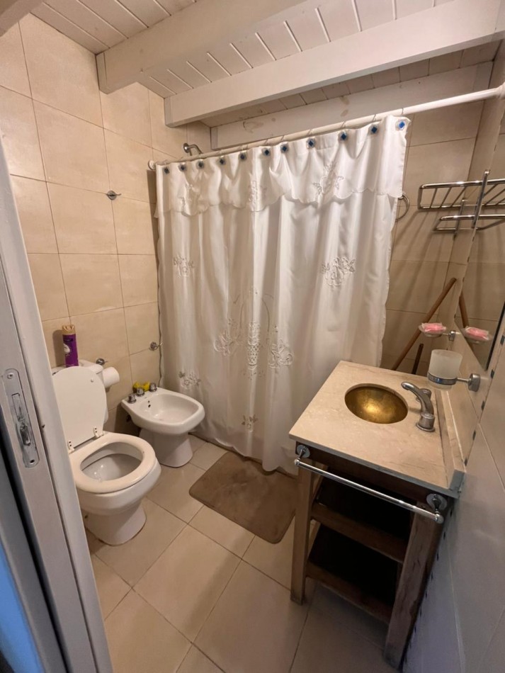 ALQUILER TEMP. 26.  Casa en Mar de Ostende/Valeria del Mar. DISP. 2DA FEBRERO