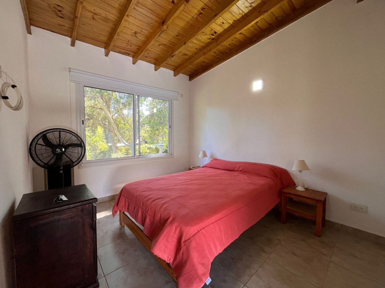 Venta casa  Valeria del Mar - Pinamar (con GAS NATURAL)