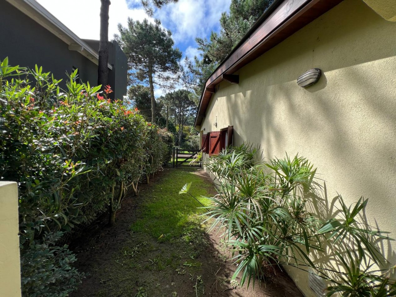 Venta de Casa en Valeria del Mar-Pinamar