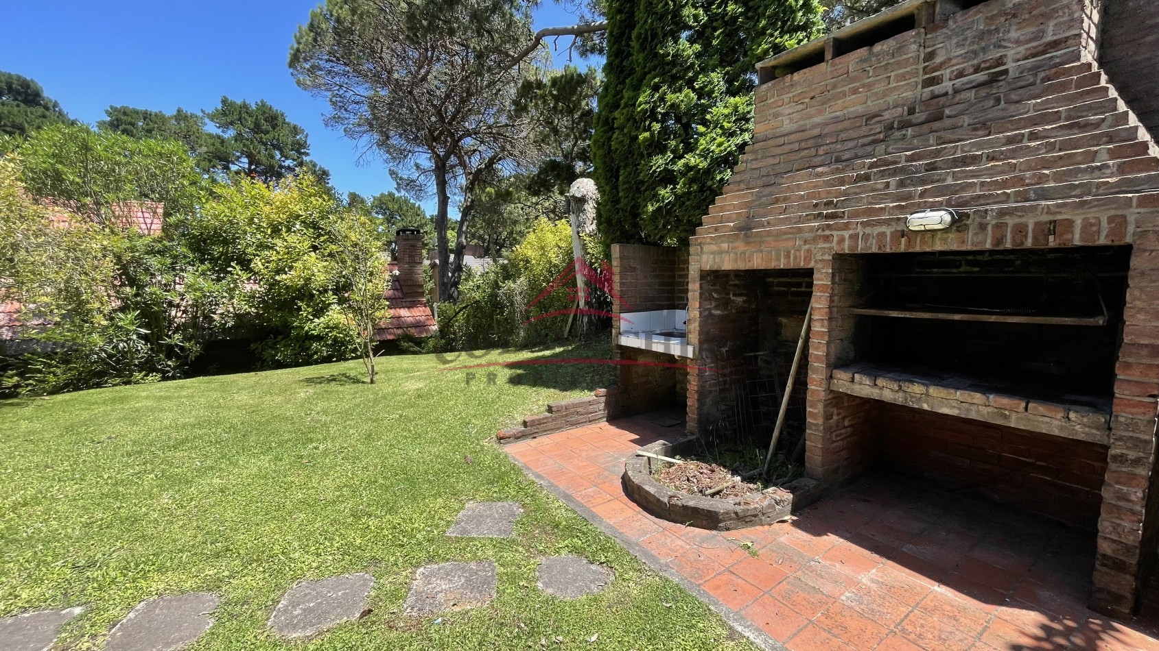 Casa Av. Shaw - Pinamar Norte 