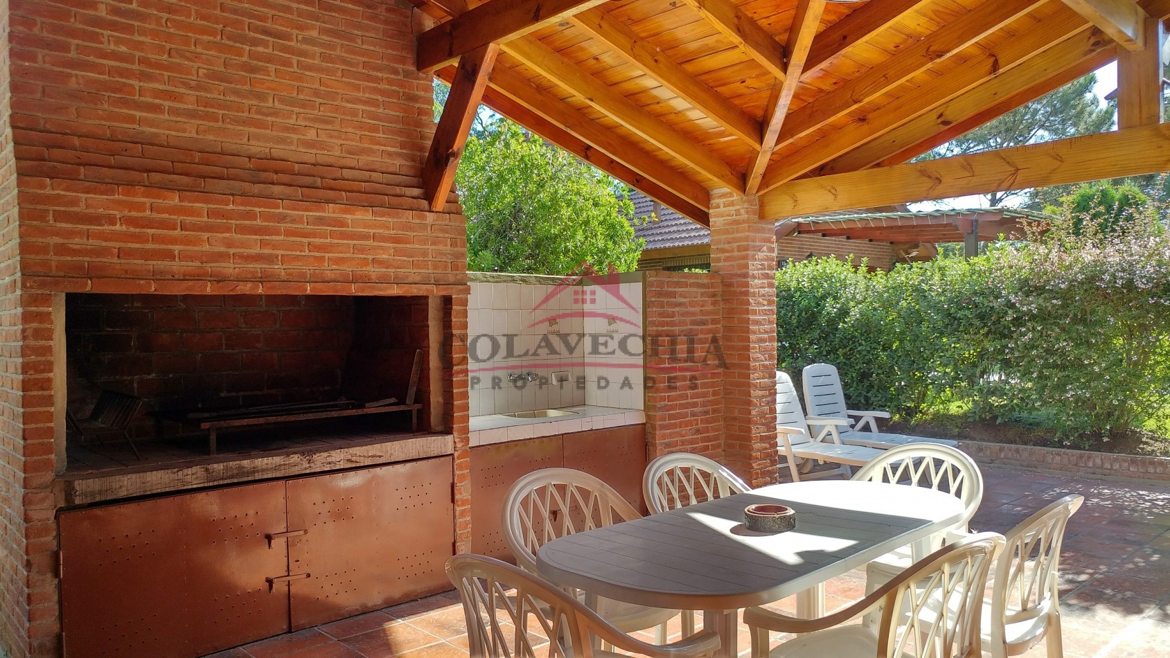 PRECIOSA CASA a 200 mts de la playa