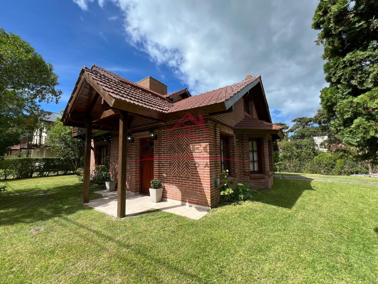 CASA THORNE - Valeria del Mar 