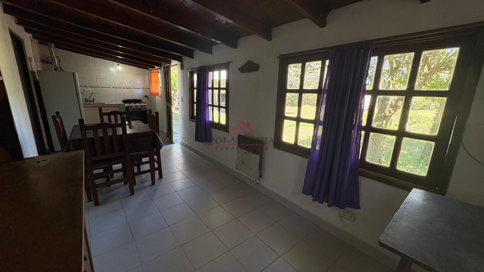 EN VENTA CASA + DEPARTAMENTO - PRAGA 955