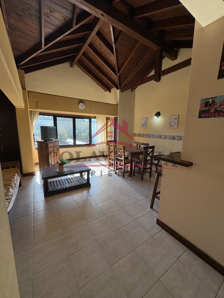 Departamento 2° Piso a 150 mts de la playa