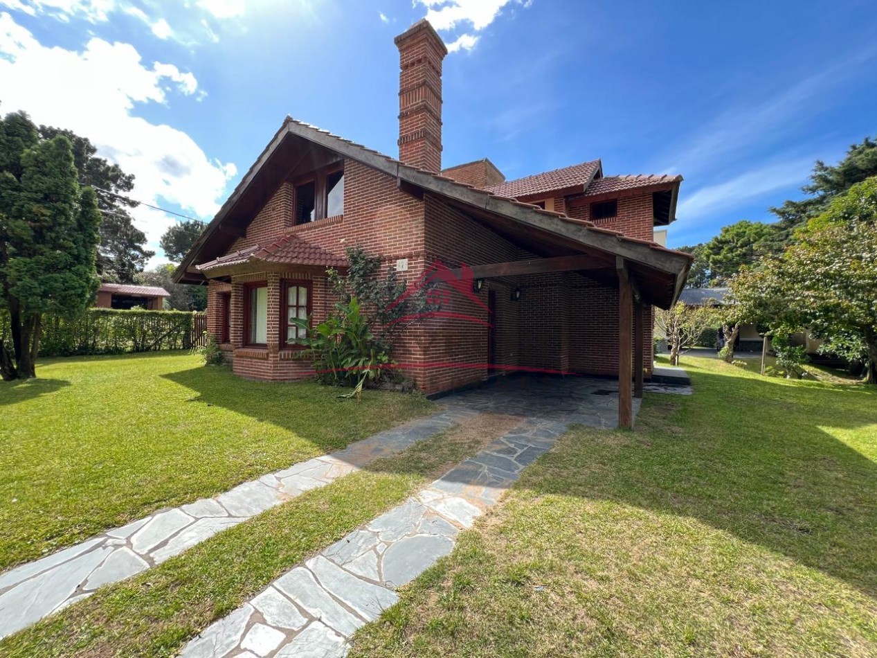 CASA THORNE - Valeria del Mar 