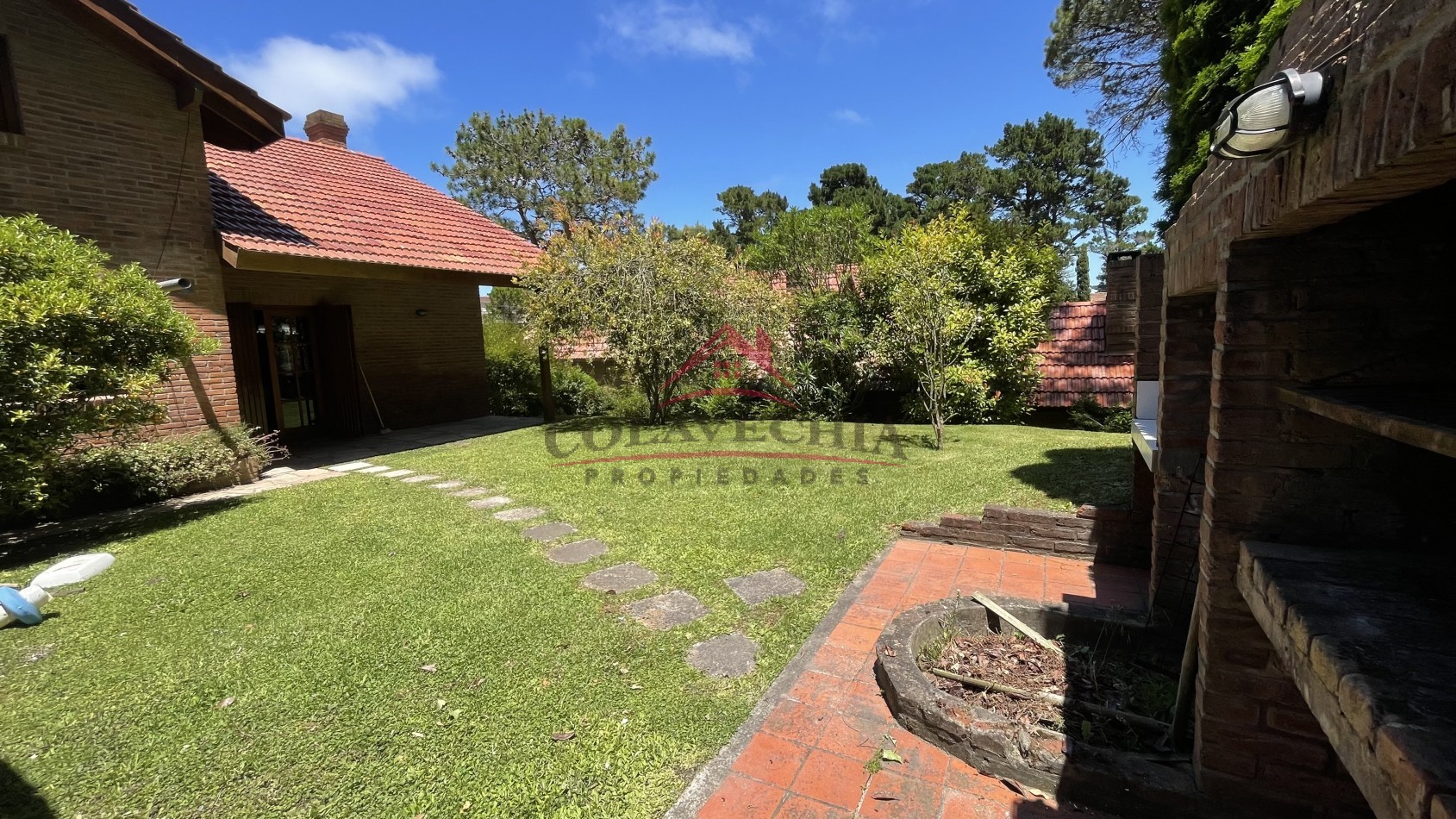 Casa Av. Shaw - Pinamar Norte 