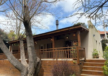 HERMOSA CASA EN VENTA - 3 HABITACIONES - Valeria del Mar