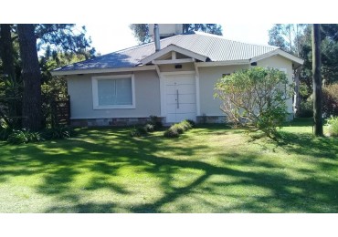 ALQUILER TEMP. 26.  Casa en Mar de Ostende/Valeria del Mar. DISP. 2DA FEBRERO